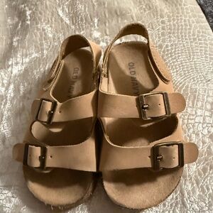 Old Navy Tan Kids Sandals 6-12 Months